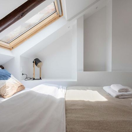 Modern Loft With Gallery In City Center Zagreb Exterior photo
