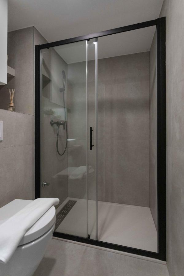 Modern Loft With Gallery In City Center Zagreb Exterior photo